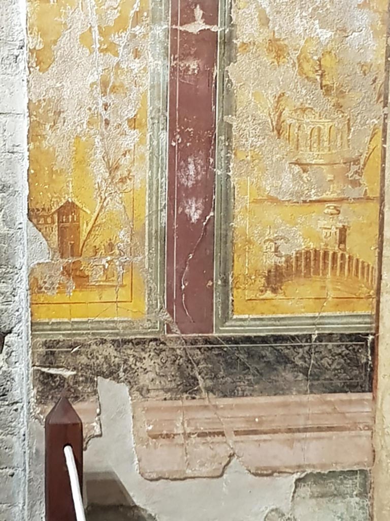 Oplontis Villa of Poppea, October 2022.
Room 14, detail of two paintings on north side of doorway in west wall. Photo courtesy of Klaus Heese.