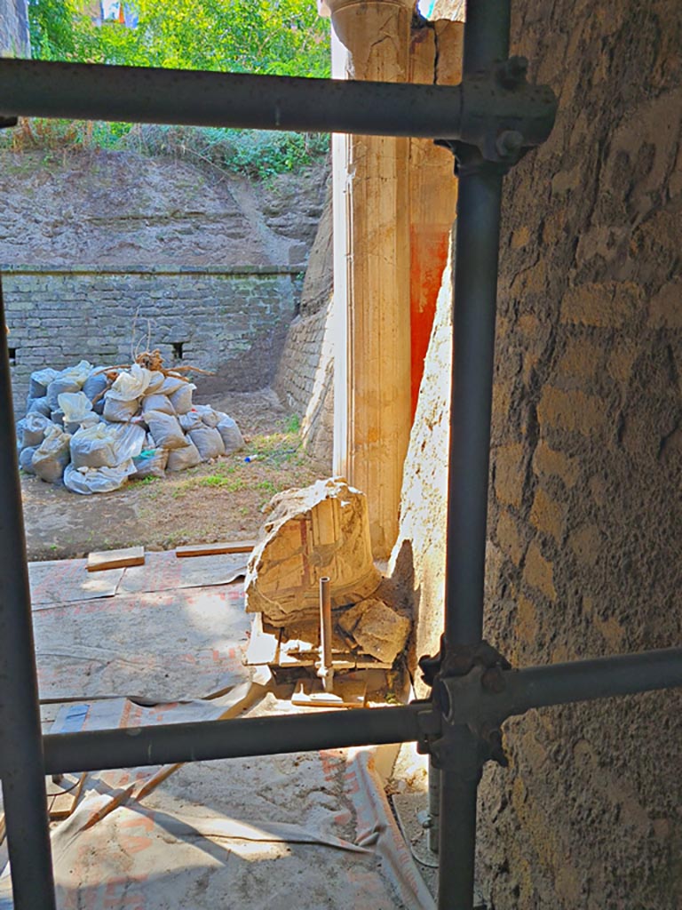 Oplontis Villa of Poppea, October 2023. 
Room 15, looking south through doorway towards portico 13, and peristyle 19. Photo courtesy of Giuseppe Ciaramella.