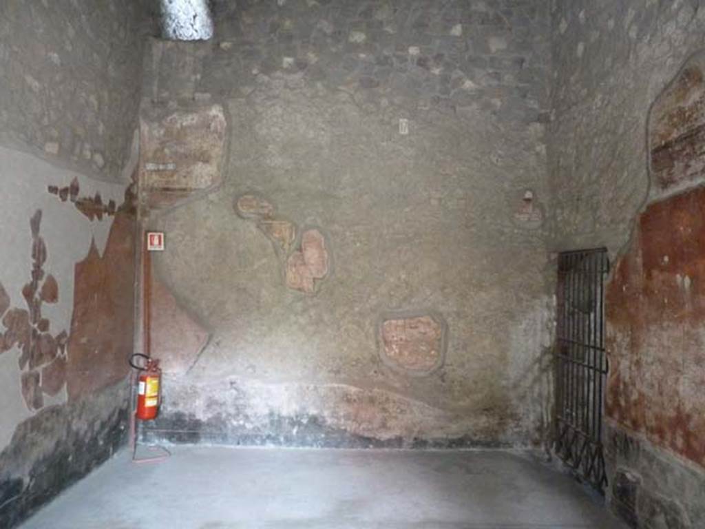 Oplontis, September 2015. Room 17, looking towards south wall.