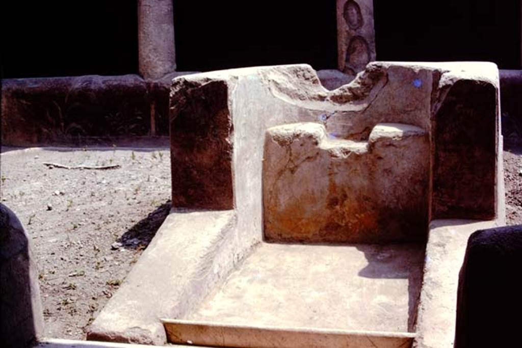Oplontis, 1974. Room 32, looking east towards masonry fountain in rustic peristyle. Photo by Stanley A. Jashemski.   
Source: The Wilhelmina and Stanley A. Jashemski archive in the University of Maryland Library, Special Collections (See collection page) and made available under the Creative Commons Attribution-Non Commercial License v.4. See Licence and use details. J74f0620