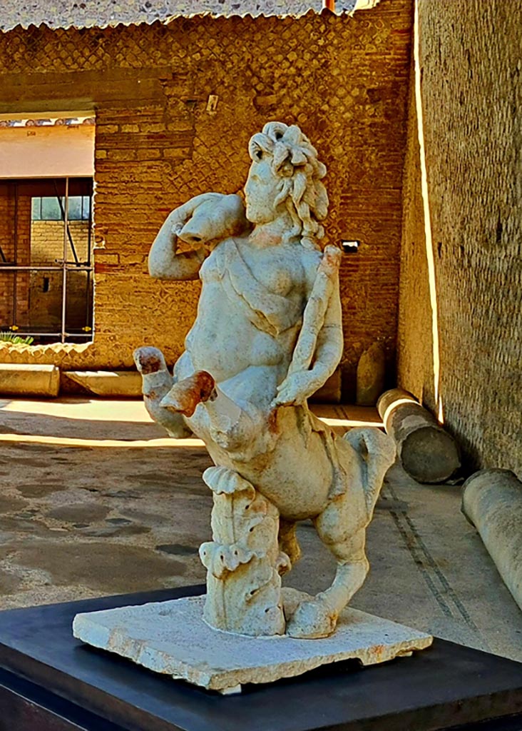 Oplontis Villa of Poppea, October 2023. 
Portico 33, another of the Centaurs on display. Photo courtesy of Giuseppe Ciaramella.