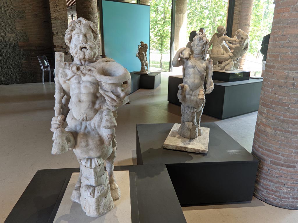 Oplontis Villa of Poppea, April 2022. 
Exhibition of statues from Oplontis, held in II.7.9, the Palaestra at Pompeii. Photo courtesy of Giuseppe Ciaramella.
