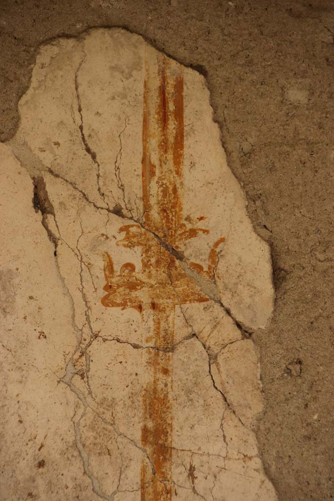 Oplontis Villa of Poppea, October 2020. 
East Portico 34, white painted panel with detail of golden candelabra. Photo courtesy of Klaus Heese.