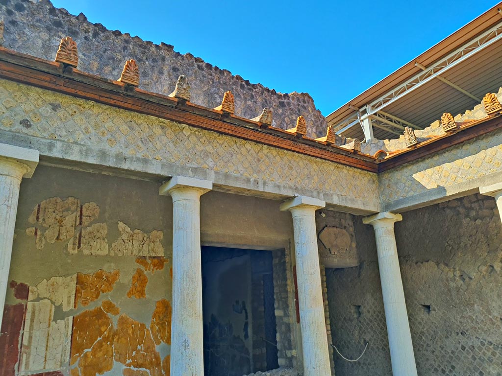 Oplontis Villa of Poppea, October 2023. East Portico 34, water-spouts on roof for rainwater. Photo courtesy of Giuseppe Ciaramella.