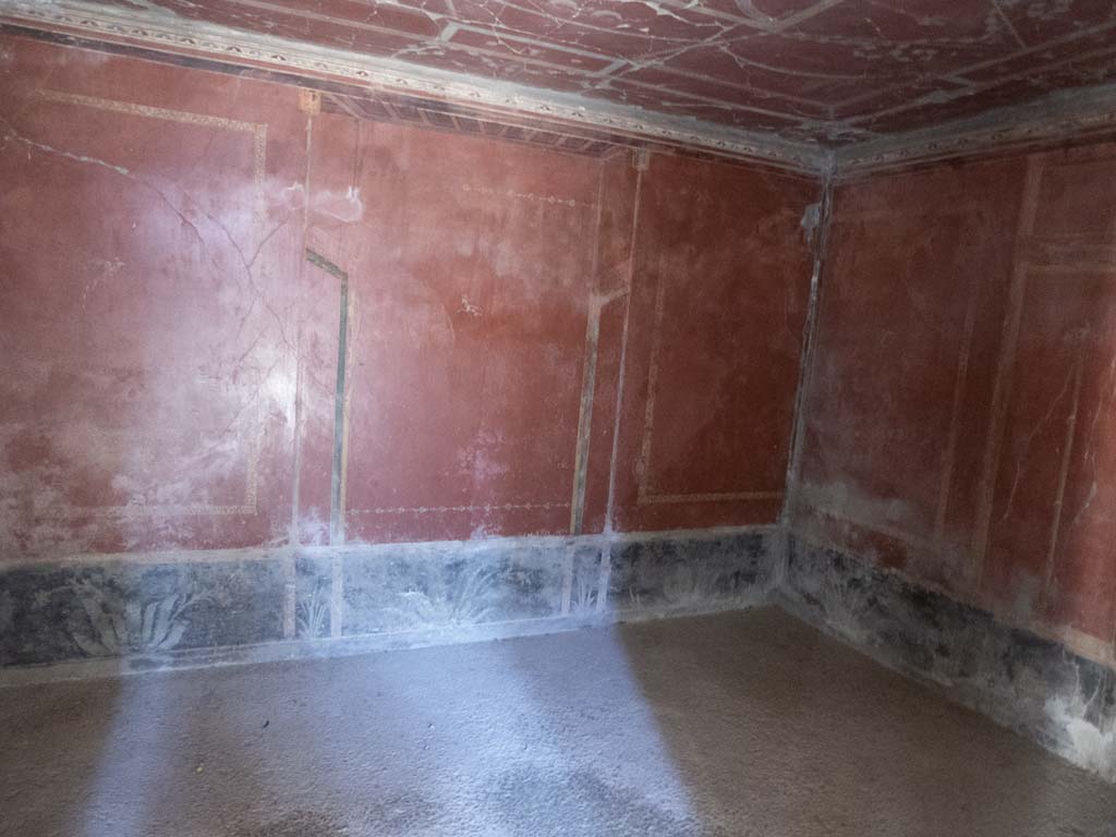 Oplontis Villa of Poppea, September 2017. Room 38, looking towards north wall and north-east corner.
Foto Annette Haug, ERC Grant 681269 DÉCOR.