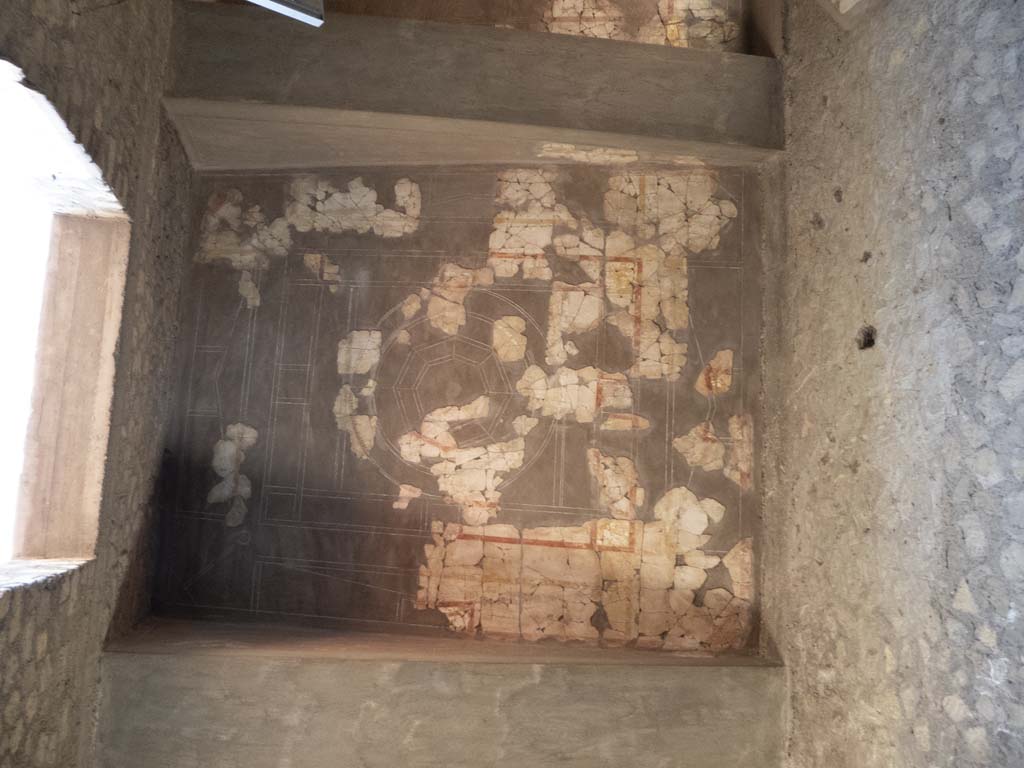 Oplontis Villa of Poppea, September 2017. Corridor 46, detail of part of restored ceiling.
Foto Annette Haug, ERC Grant 681269 DÉCOR.