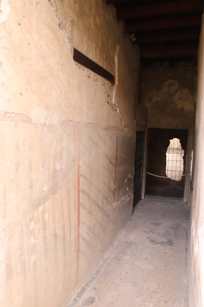 Oplontis Villa of Poppea, October 2020. Corridor 52, looking south. Photo courtesy of Klaus Heese.
