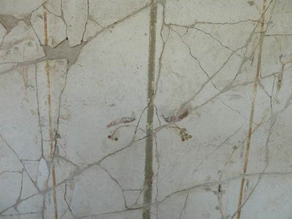 Oplontis, September 2015. Portico 60, west wall, painted decoration between room 90 and room 94.