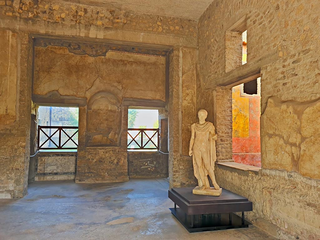 Oplontis Villa of Poppea, October 2023. Room 65, looking west towards area 64, at rear of room 65. Photo courtesy of Giuseppe Ciaramella.