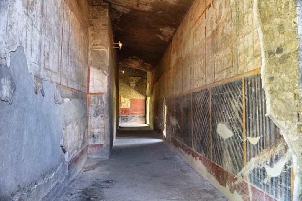 Oplontis Villa of Poppea, April 2018. Corridor 76, looking south from corridor 46. Photo courtesy of Ian Lycett-King. Use is subject to Creative Commons Attribution-NonCommercial License v.4 International.