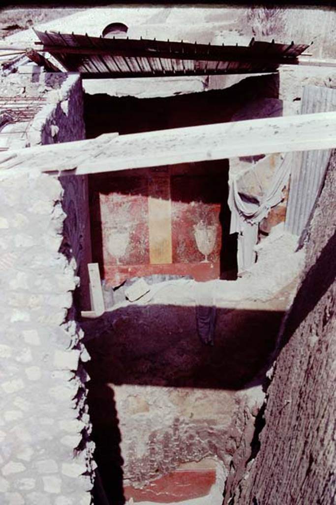 Oplontis, 1977. Room 88, front and room 87 at rear. Photo by Stanley A. Jashemski.
Source: The Wilhelmina and Stanley A. Jashemski archive in the University of Maryland Library, Special Collections (See collection page) and made available under the Creative Commons Attribution-Non Commercial License v.4. See Licence and use details.
J77f0143