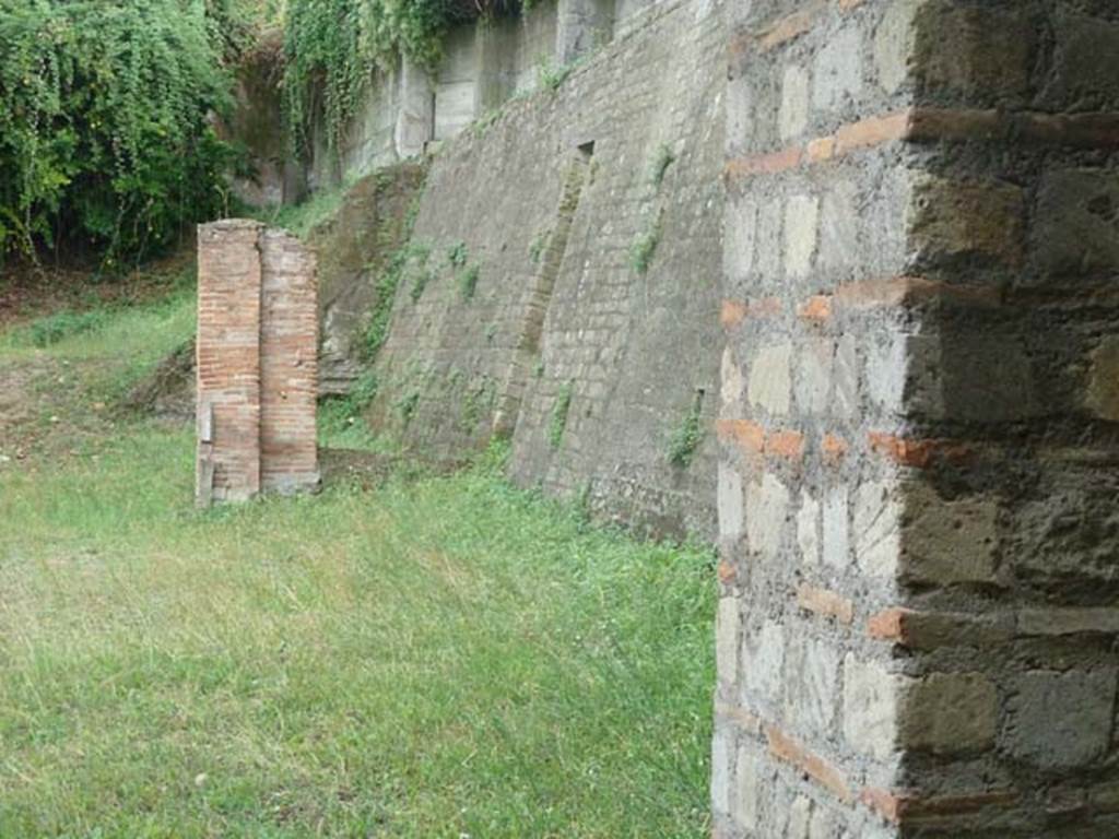 Oplontis Villa of Poppea, September 2015. Room 91 (right) between the two pilasters and the brick wall of the Sarno canal.
Looking south-east from end of room 81.
