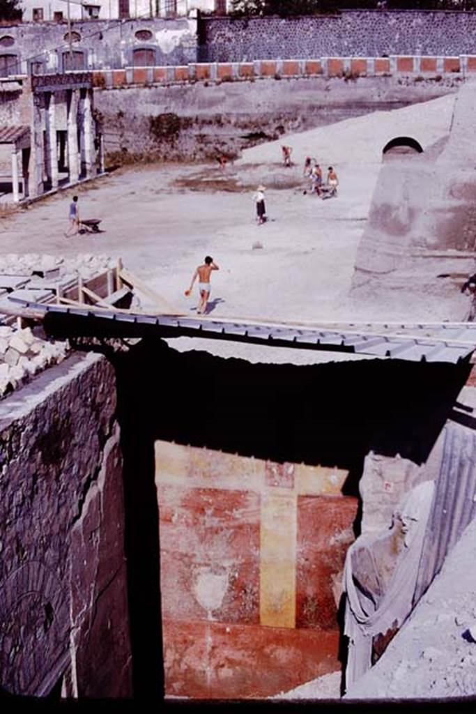 Oplontis, 1977. Looking west into room 78, and across north garden, at its rear.  Photo by Stanley A. Jashemski.   
Source: The Wilhelmina and Stanley A. Jashemski archive in the University of Maryland Library, Special Collections (See collection page) and made available under the Creative Commons Attribution-Non Commercial License v.4. See Licence and use details. J77f0162