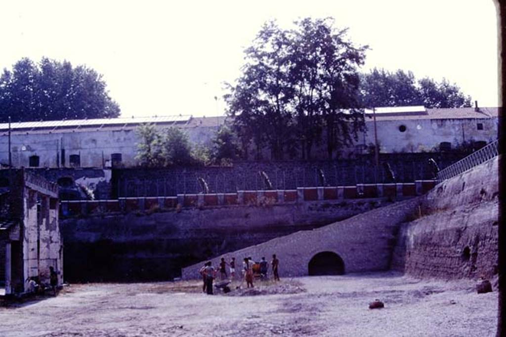 Oplontis, 1977. Looking towards west end of north garden. Photo by Stanley A. Jashemski.   
Source: The Wilhelmina and Stanley A. Jashemski archive in the University of Maryland Library, Special Collections (See collection page) and made available under the Creative Commons Attribution-Non Commercial License v.4. See Licence and use details. J77f0157