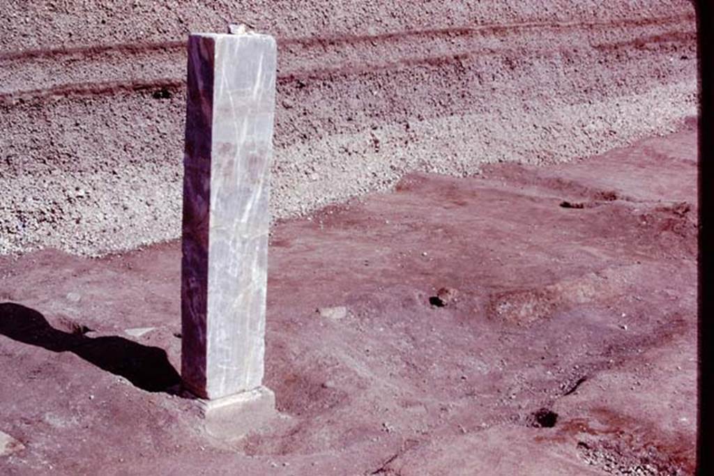 Oplontis, 1978. Statue base III, which would have had the Herm of Hercules on its top. Photo by Stanley A. Jashemski.   
Source: The Wilhelmina and Stanley A. Jashemski archive in the University of Maryland Library, Special Collections (See collection page) and made available under the Creative Commons Attribution-Non Commercial License v.4. See Licence and use details. J78f0347