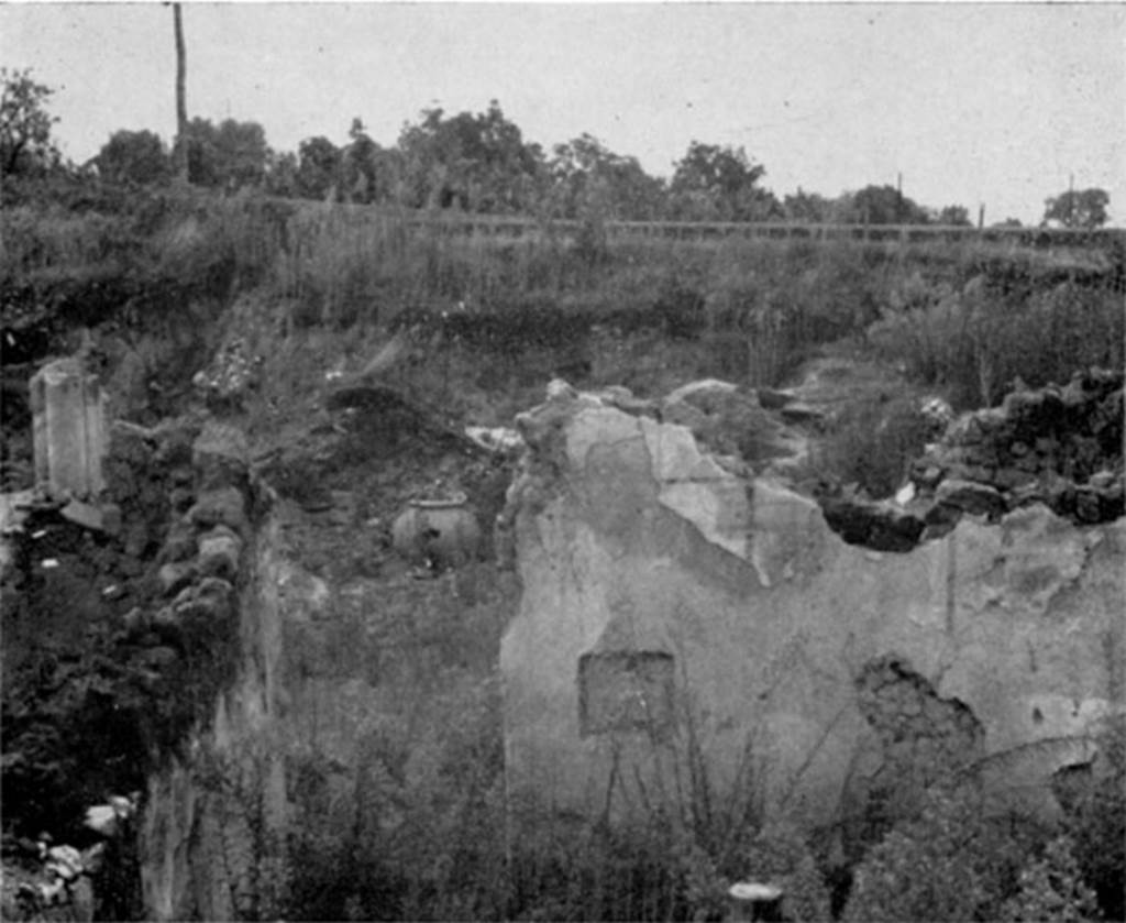 Gragnano, Villa rustica in Località Carmiano, Villa A, early 1960s.
See Croisille J. M., 1966. Les Fouilles archéologiques de Castellammare: Latomus XXV, 1966, pp. 245-257, fig. 9.