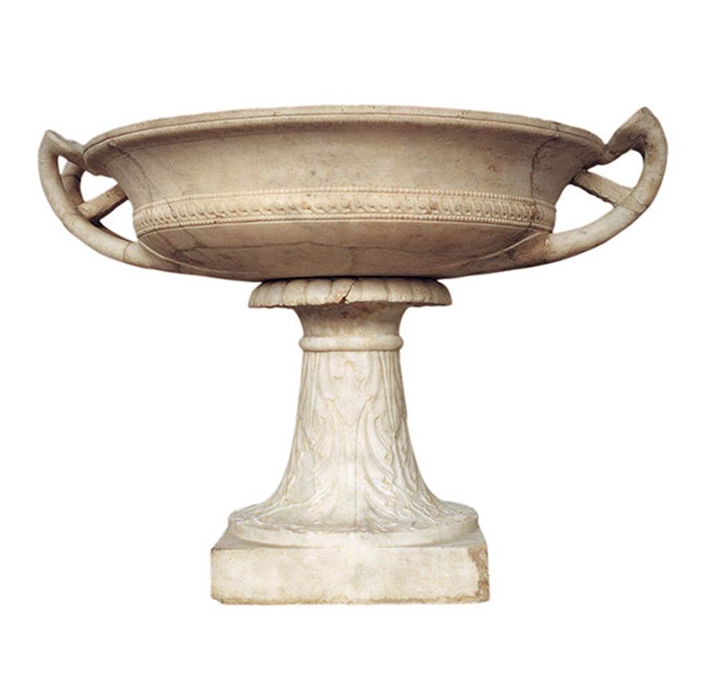 Castellamare di Stabia, Villa del Pastore. Found in 1966. Two handled labrum made of Parian marble.
According to Kockel, particularly worth mentioning was a large marble Bowl with acanthus leaves around the base, from the 1st century v. CHR. 
See Kockel V., 1985. Funde und Forschungen in den Vesuvstadten 1: Archäologischer Anzeiger, Heft 3. 1985, p. 531.
According to Jashemski, this was a two handled fountain basin, found in 1966, made of Parian marble and its base was sculpted with magnificent leaves.
See Jashemski, W. F., 1979. The Gardens of Pompeii. New York: Caratzas, p. 333, fig 534.
A similar base from Pompeii was shown by Spinazzola in 1928.
See Spinazzola V. 1928. Le arti decorative in Pompei e nel Museo Nazionale di Napoli. Milano: Bestetti e Tumminelli, Tav. 41.