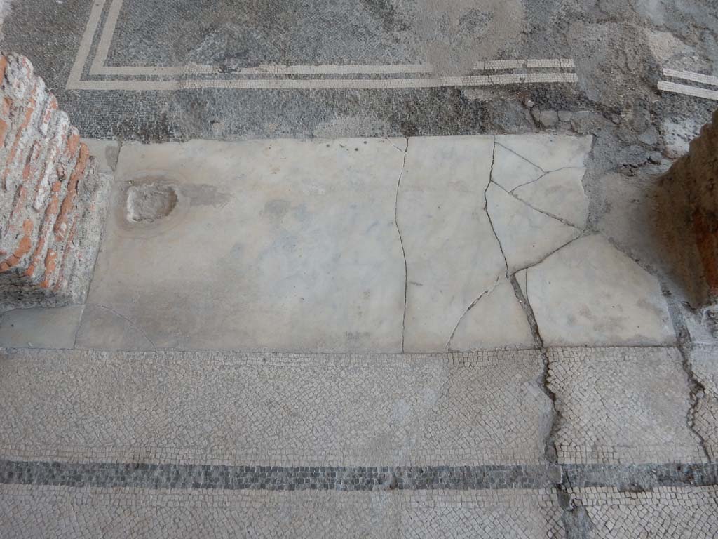 Stabiae, Secondo Complesso, June 2019. Room 16, west side with threshold to doorway 17.
Photo courtesy of Buzz Ferebee.