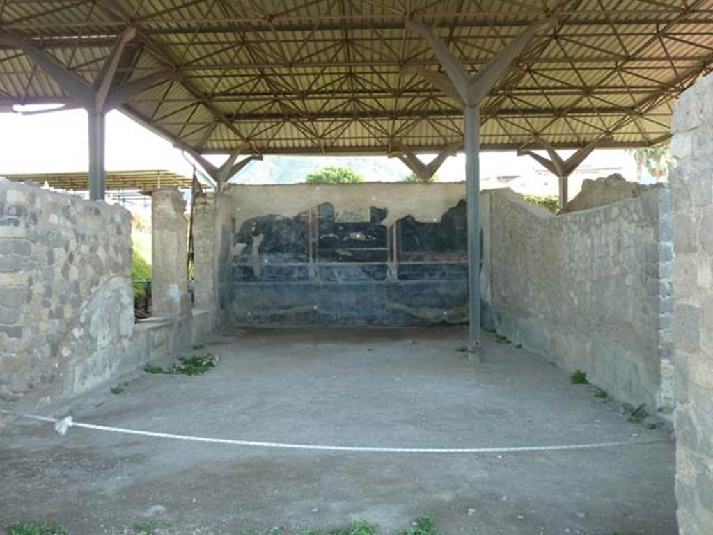 Stabiae, Secondo Complesso (Villa B), September 2015. Room 13, looking south across room.