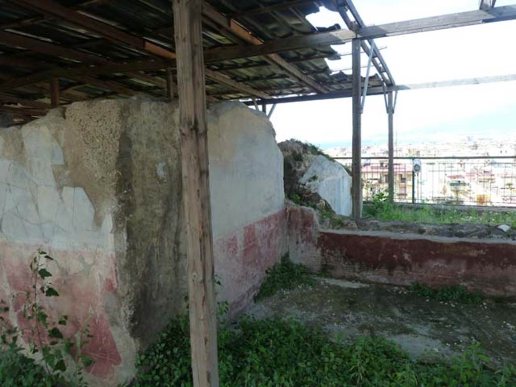 Stabiae, Secondo Complesso (Villa B), September 2015. Room 5, west wall and north-west corner.