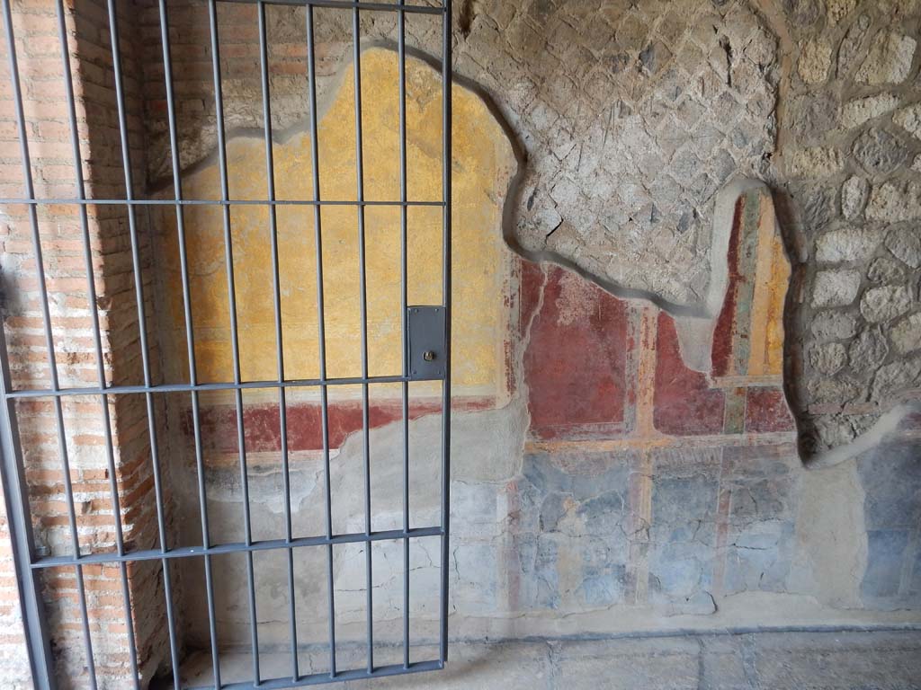 Stabiae, Villa Arianna, June 2019. Room 11, north end of east wall near entrance doorway. 
Photo courtesy of Buzz Ferebee.