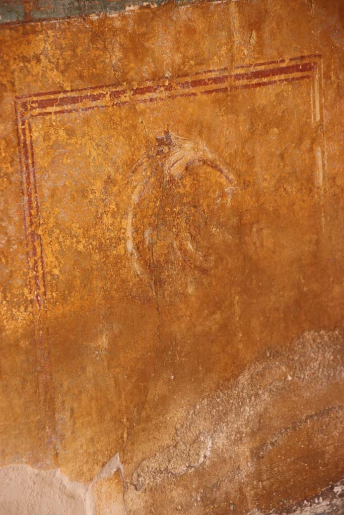 Stabiae, Villa Arianna, October 2020. 
Room 7, detail of painted panel from south end of east wall. Photo courtesy of Klaus Heese.
