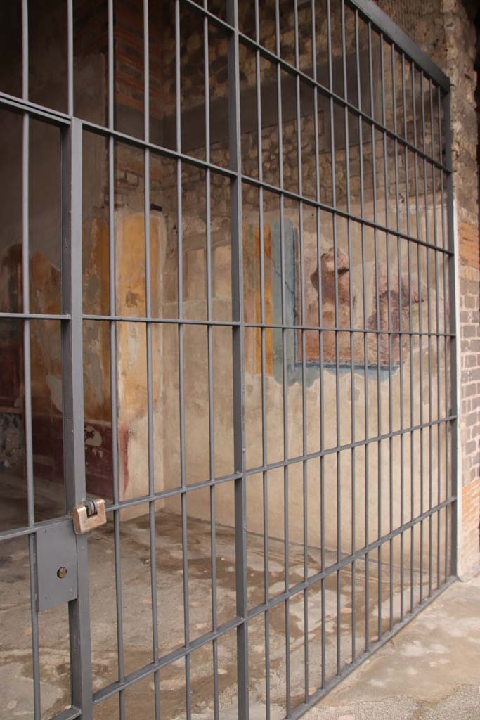 Stabiae, Villa Arianna, October 2020. 
Room 3, looking from entrance towards west wall of anteroom. Photo courtesy of Klaus Heese.