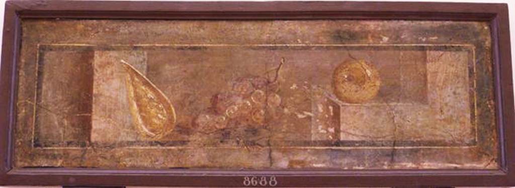 Stabiae, Villa Arianna, found 5th April 1760. Ante camera to room 3, painting of still life.
Now in Naples Archaeological Museum. Inventory number 8688. 
See Pagano, M. and Prisciandaro, R., 2006. Studio sulle provenienze degli oggetti rinvenuti negli scavi borbonici del regno di Napoli.  Naples: Nicola Longobardi, p. 245.
See Sampaolo V. and Bragantini I., Eds, 2009. La Pittura Pompeiana. Electa: Verona, p. 451.