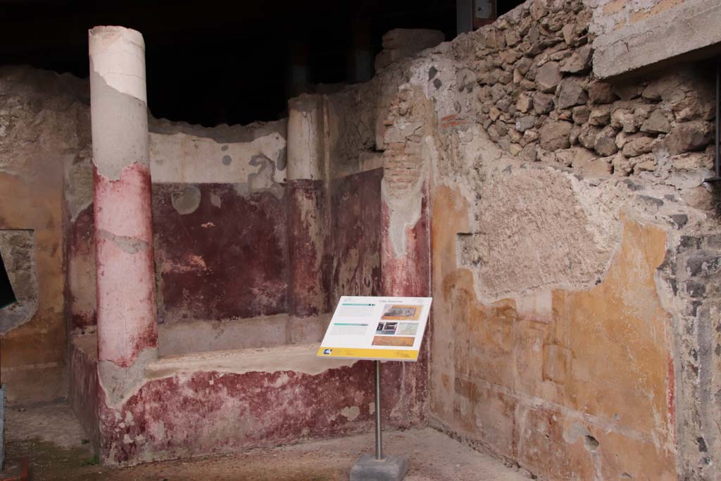 Stabiae, Villa Arianna, October 2020. 
Room 21, west wall, looking towards south-west corner, with square pool probably used for raising small fish. Photo courtesy of Klaus Heese.