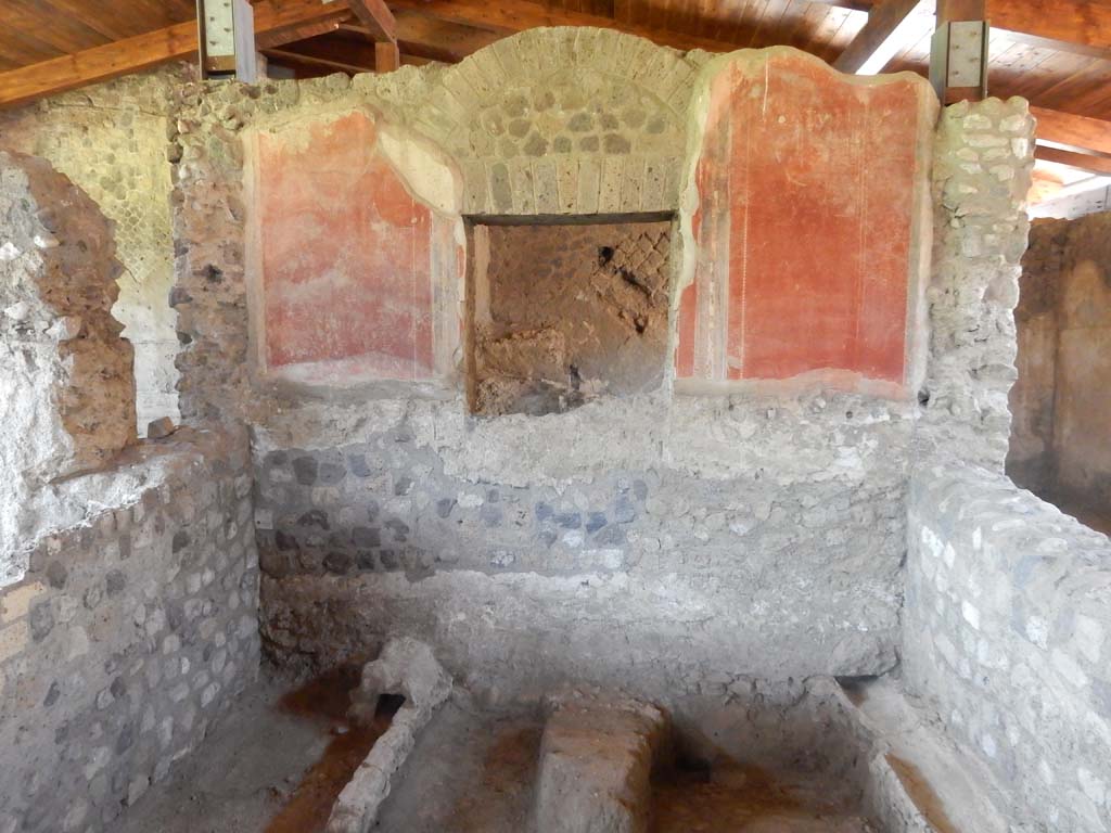 Stabiae, Villa Arianna, June 2019. Room 31, looking towards north wall and window into room 29.
Photo courtesy of Buzz Ferebee.