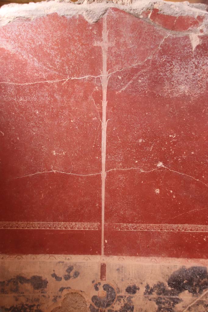 Stabiae, Villa Arianna, October 2020. 
W30, detail of painted candelabra on west wall in south-west corner. Photo courtesy of Klaus Heese.