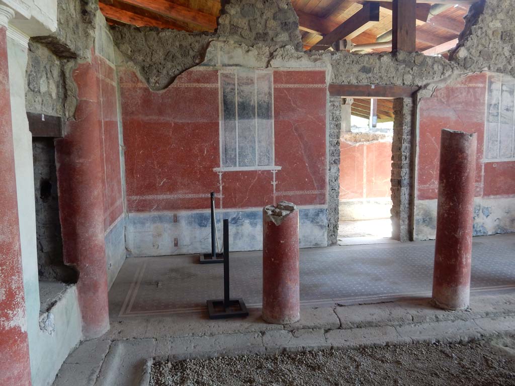 Stabiae, Villa Arianna, June 2019. W30, looking towards south wall with doorway leading to corridor W27, on right. 
Photo courtesy of Buzz Ferebee.