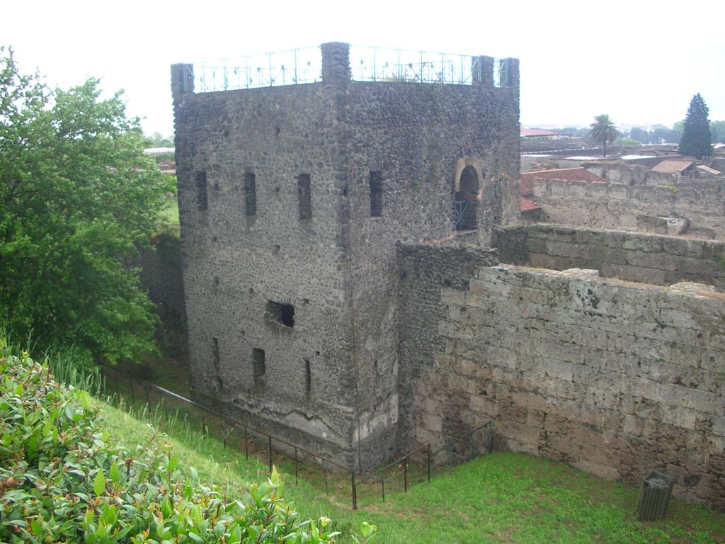 Tower XI, Pompeii. May 2010. 
Looking south-east towards north and west sides of Tower, and City Wall on west side. Photo courtesy of Ivo van der Graaff.