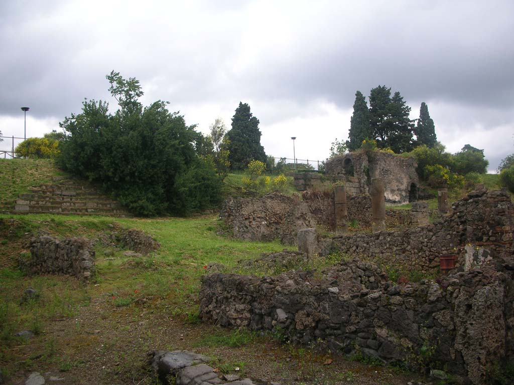 VI.2.18 Pompeii. May 2010. 
Looking towards entrance doorway, on south side of city wall, with Tower XII, upper right. Photo courtesy of Ivo van der Graaff.