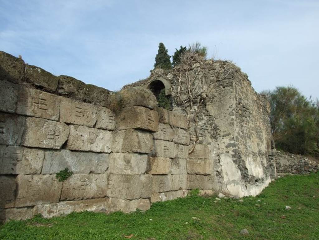Pompeii walls. December 2007. City walls and Tower XII, looking east.
