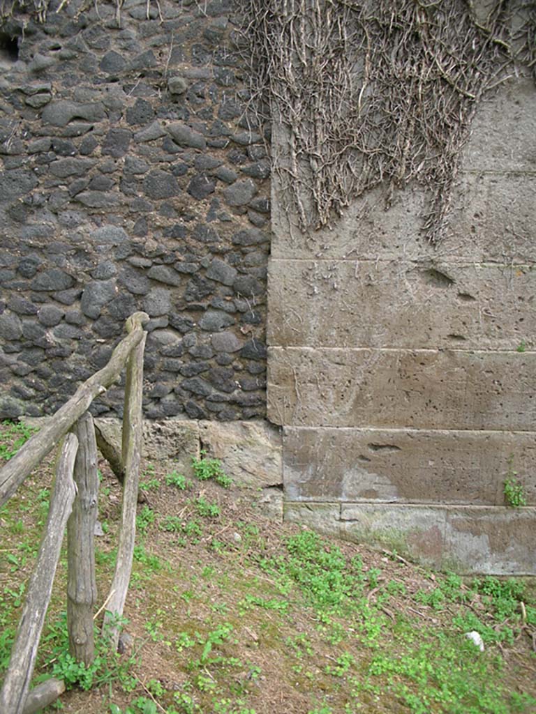 Walls on north side of Pompeii. May 2010. 
Looking south at west end of City Wall. Photo courtesy of Ivo van der Graaff.