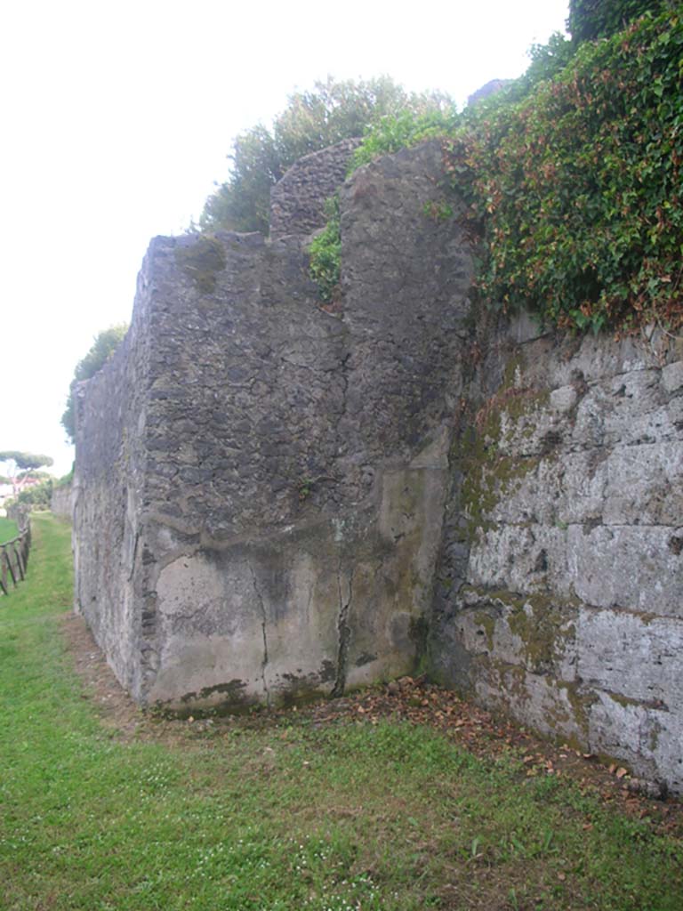 Tower VI, Pompeii. May 2010. 
Looking towards north side and City Walls. Photo courtesy of Ivo van der Graaff.