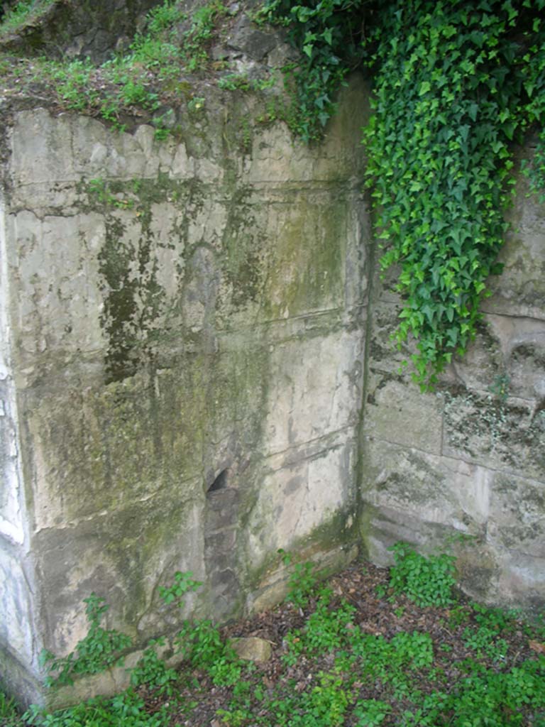 Tower VIII, Pompeii. May 2010. 
Detail of north wall and junction with City Walls. Photo courtesy of Ivo van der Graaff.