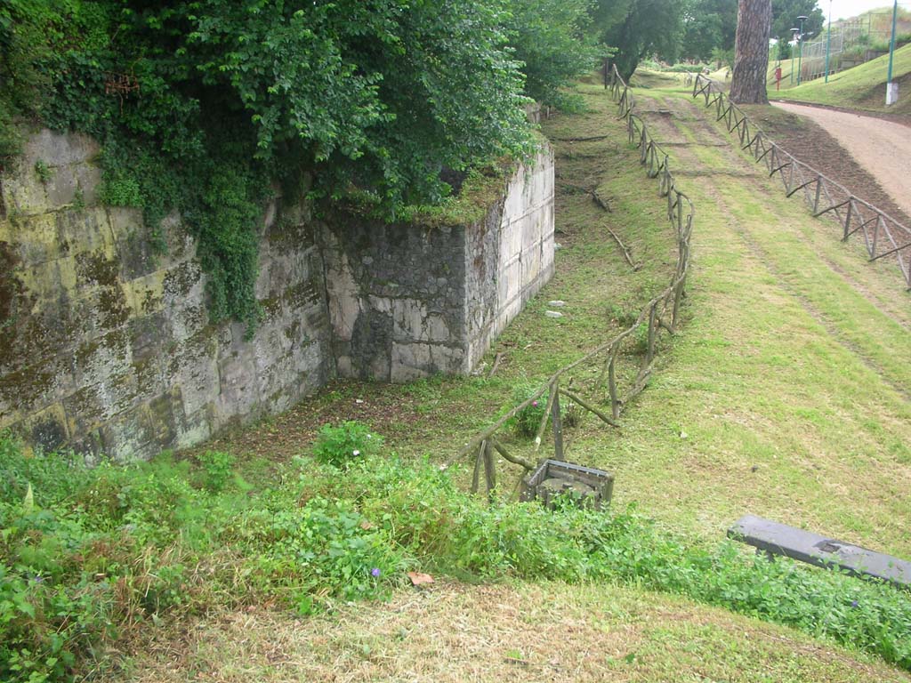 Walls on east side of Pompeii in north-east corner. May 2010.  
Looking north along City Walls from Tower VIII. Photo courtesy of Ivo van der Graaff.